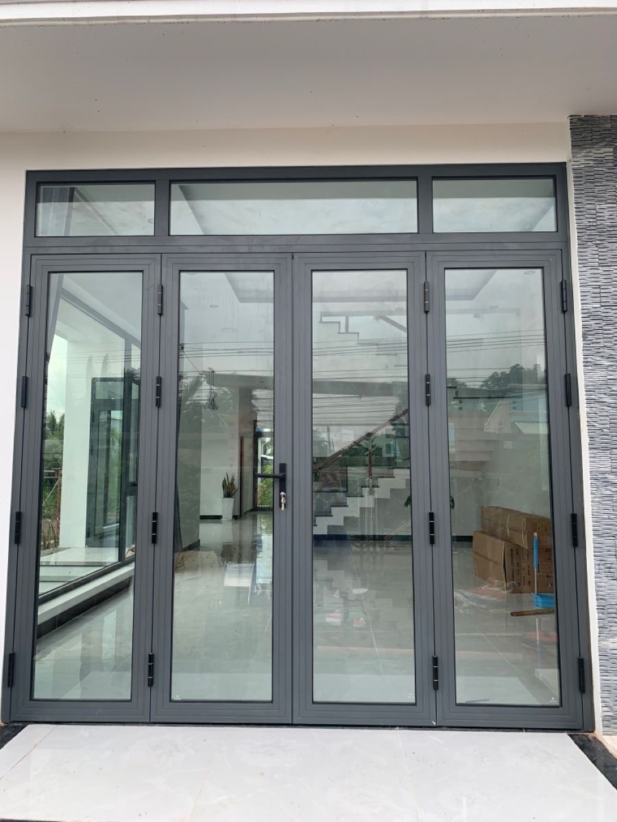 Có nên lắp cửa nhôm kính cho nhà ở không?