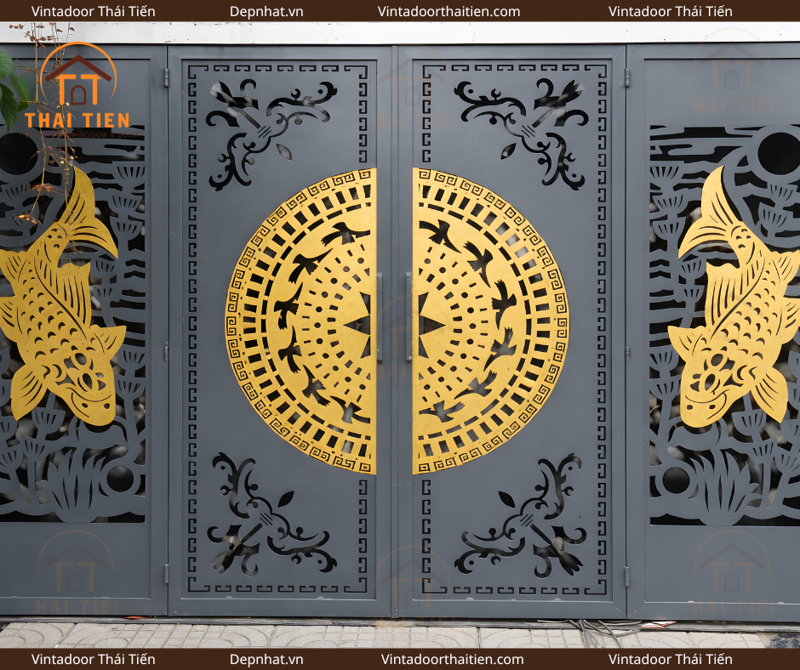 Cổng sắt 4 cánh CNC 