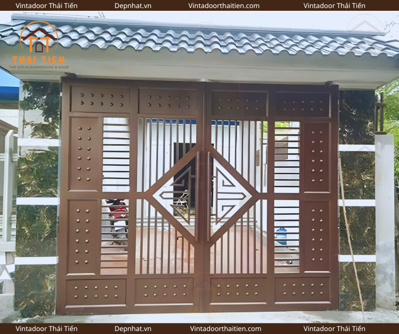 Cổng sắt 4 cánh