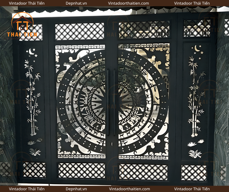 Cổng sắt 4 cánh