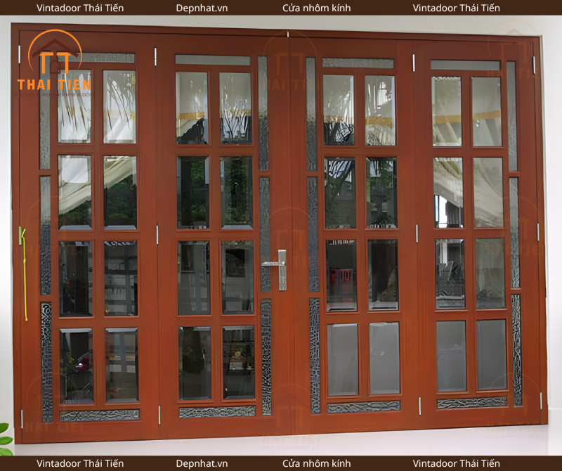 Cửa đi 4 cánh chia đố