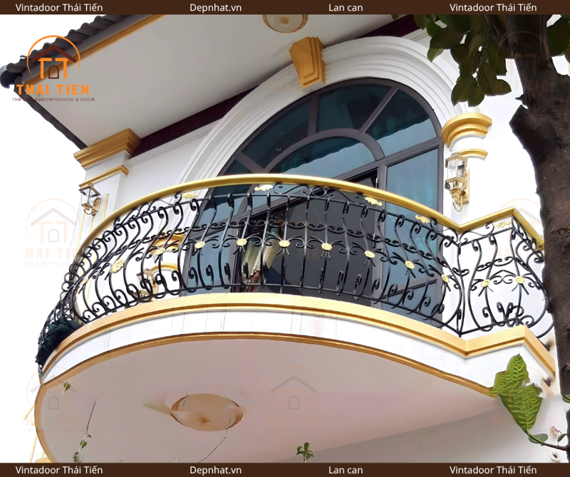 Lan can sắt cổ điển