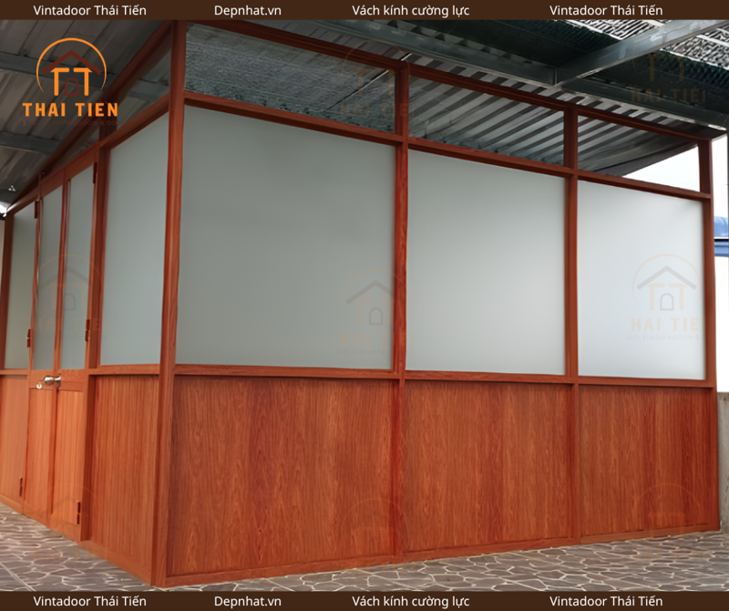 Vách nhôm kính giả gỗ