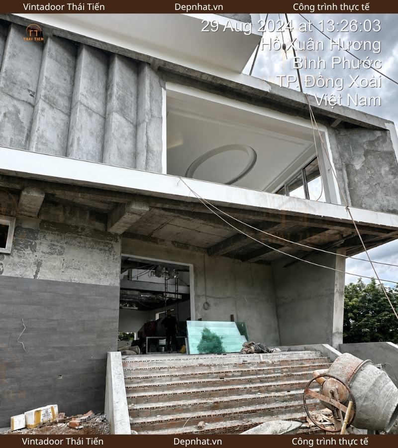 NHÔM KÍNH TOÀN BỘ NHÀ PHỐ HIỆN ĐẠI – ĐỒNG XOÀI, BÌNH PHƯỚC - Ảnh 5