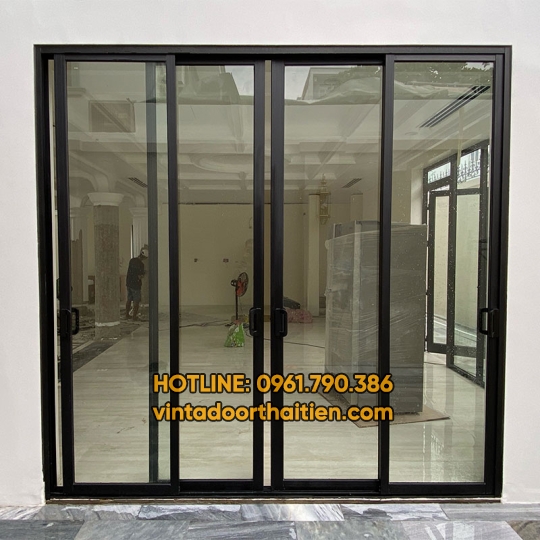 Cửa đi mở trượt nhôm xingfa 4 cánh