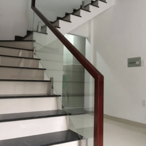 CẦU THANG NHÔM KÍNH TỐI GIẢN
